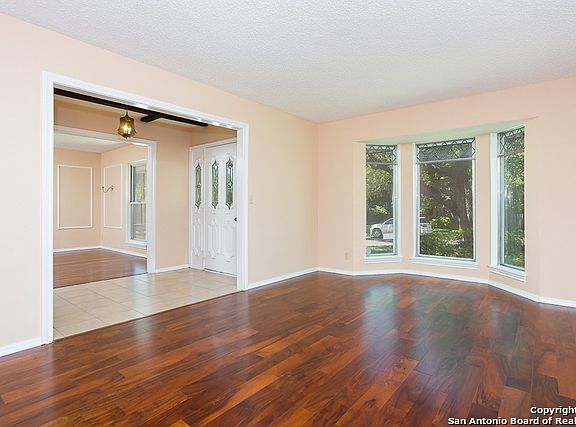 3rd image of 11526 Whisper Moss St