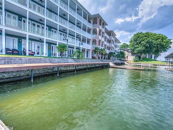 2nd image of 106 Grand Isle Dr APT 2B