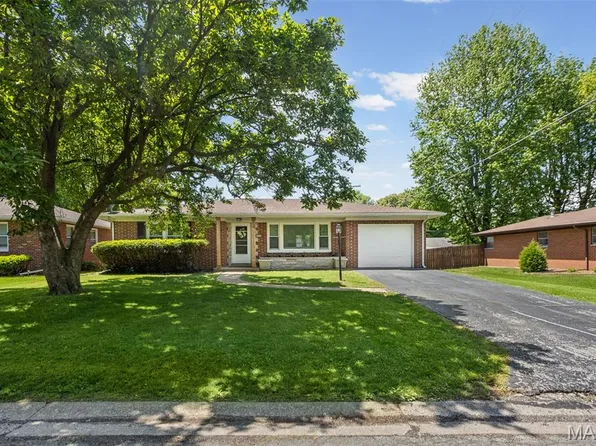 507 N 44th St, Belleville, IL 62226