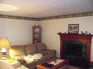 3541 Fox Run Dr, Ashtabula, OH 44004