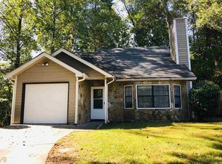 976 Lake Watch Dr, Stone Mountain, GA 30088