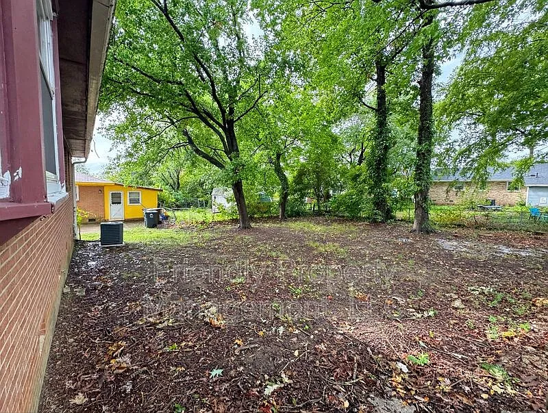3 bed, 2.0 bath, 1286 sqft, $1,550 — Photo 4