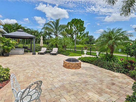 4th image of 6811 Scenic Dr