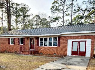 1902 Kingston Dr, Kinston, NC 28501