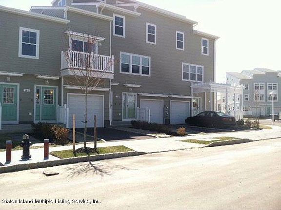 2nd image of 138 Compass Pl