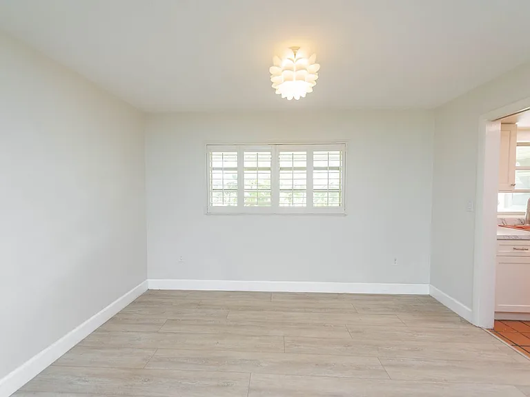 508 Poinsetta Blvd — Photo 24