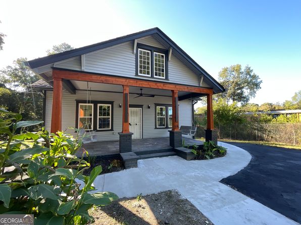 1838 Moore St NW, Atlanta, GA 30318