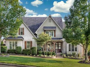 184 Courts Ln, Little Rock, AR 72223