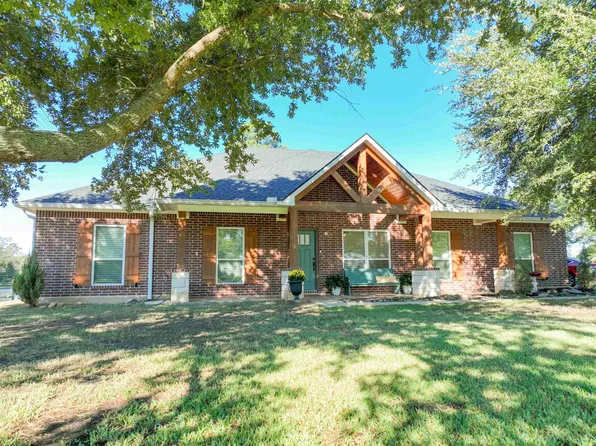 731 Lake Rd, Waskom, TX 75692