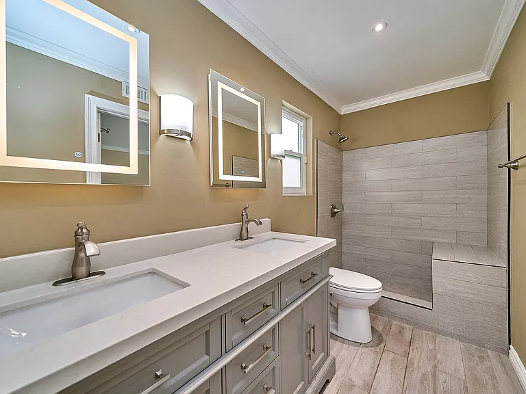 2660 Conata St — Photo 45
