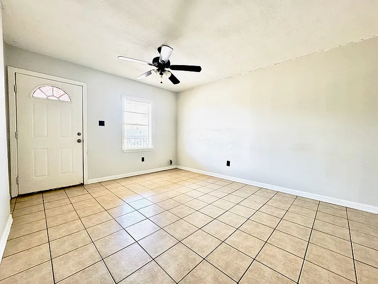 1002 Miller Ave #3 — Photo 10