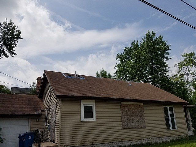2nd image of 14901 Millard Ave