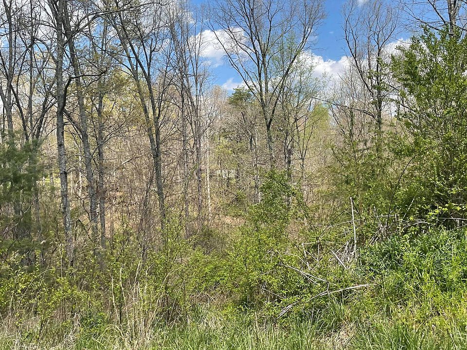 1st image of Foxwood Dr