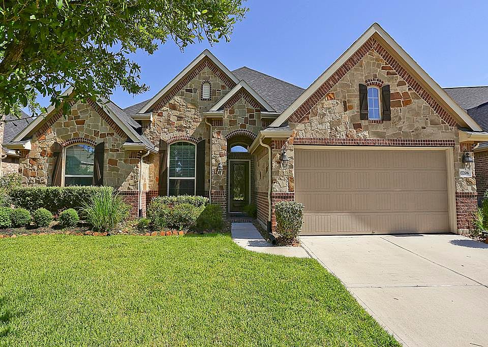 1st image of 17206 Grayton Edge Ct