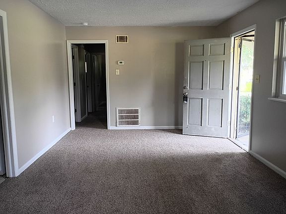 2nd image of 1802 E 58th St