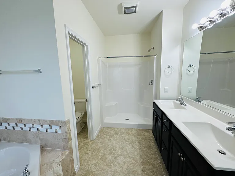 557 W Birdie Ln — Photo 23