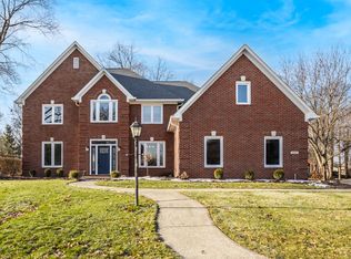 9644 Woodlands Dr, Fishers, IN 46037