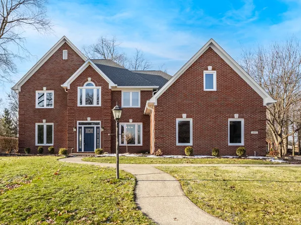 9644 Woodlands Dr, Fishers, IN 46037