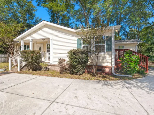 123 Rocky Hill Rd, Moncks Corner, SC 29461