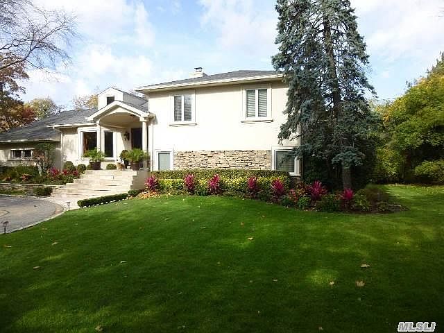 1st image of 1356 Boxwood Dr W