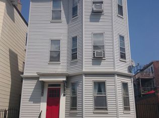 44 I St, South Boston, MA 02127