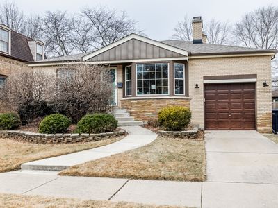 9734 S Central Park Ave, Evergreen Park, IL, 60805
