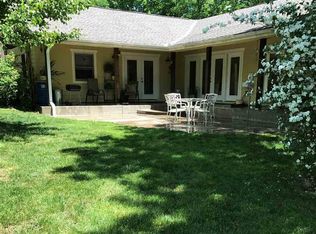 1798 E 300th Rd, Lecompton, KS 66050