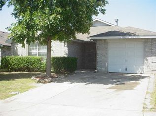 2543 Sarita Ct, Dallas, TX 75211