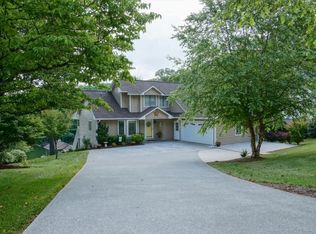 3266 Kemp Ford Rd, Union Hall, VA 24176