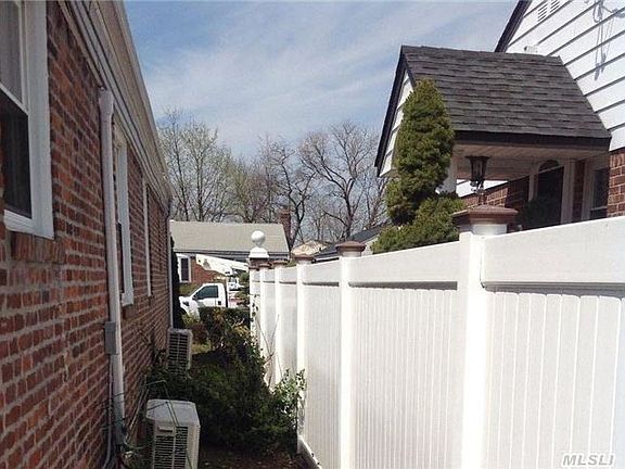 2nd image of 1768 Harriet St