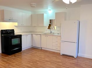 25 Market St #4, Saco, ME 04072