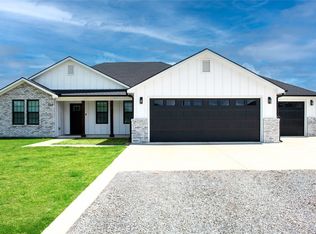 352 Private Road 36009, Honey Grove, TX 75446