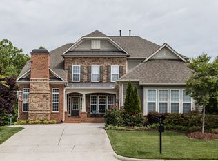 602 Torcastle Cir, Cary, NC 27513