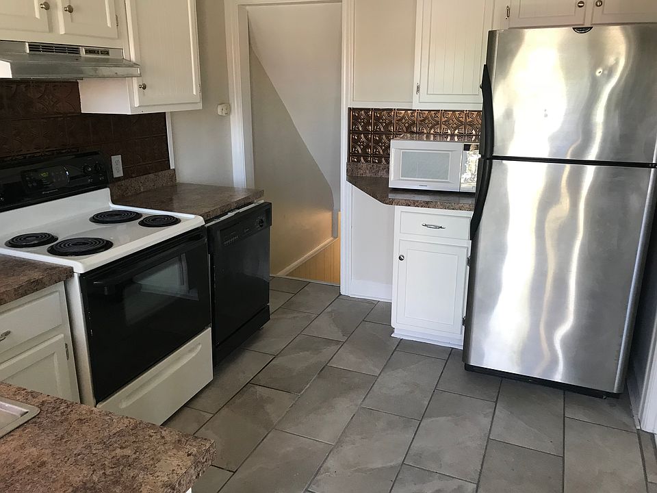 1st image of 1131 Cooper Dr