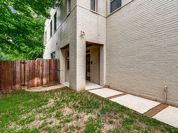 3rd image of 401 Wimberly St