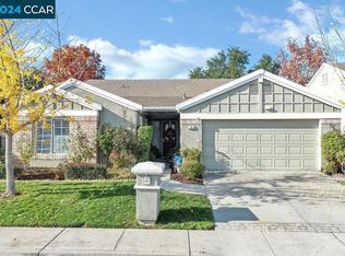 255 Apple Hill Dr, Brentwood, CA 94513