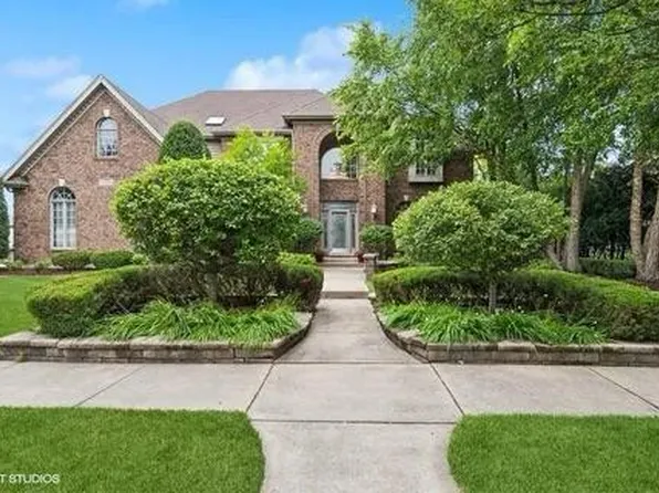 3179 Kingbird Ln, Naperville, IL 60564