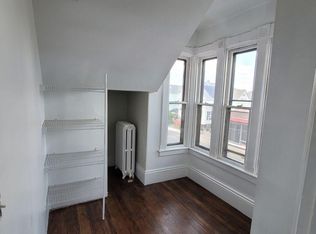 205 County St, New Bedford, MA 02740