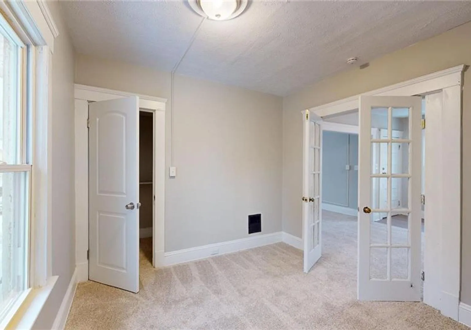 7803 Dearborn Ave. — Photo 4