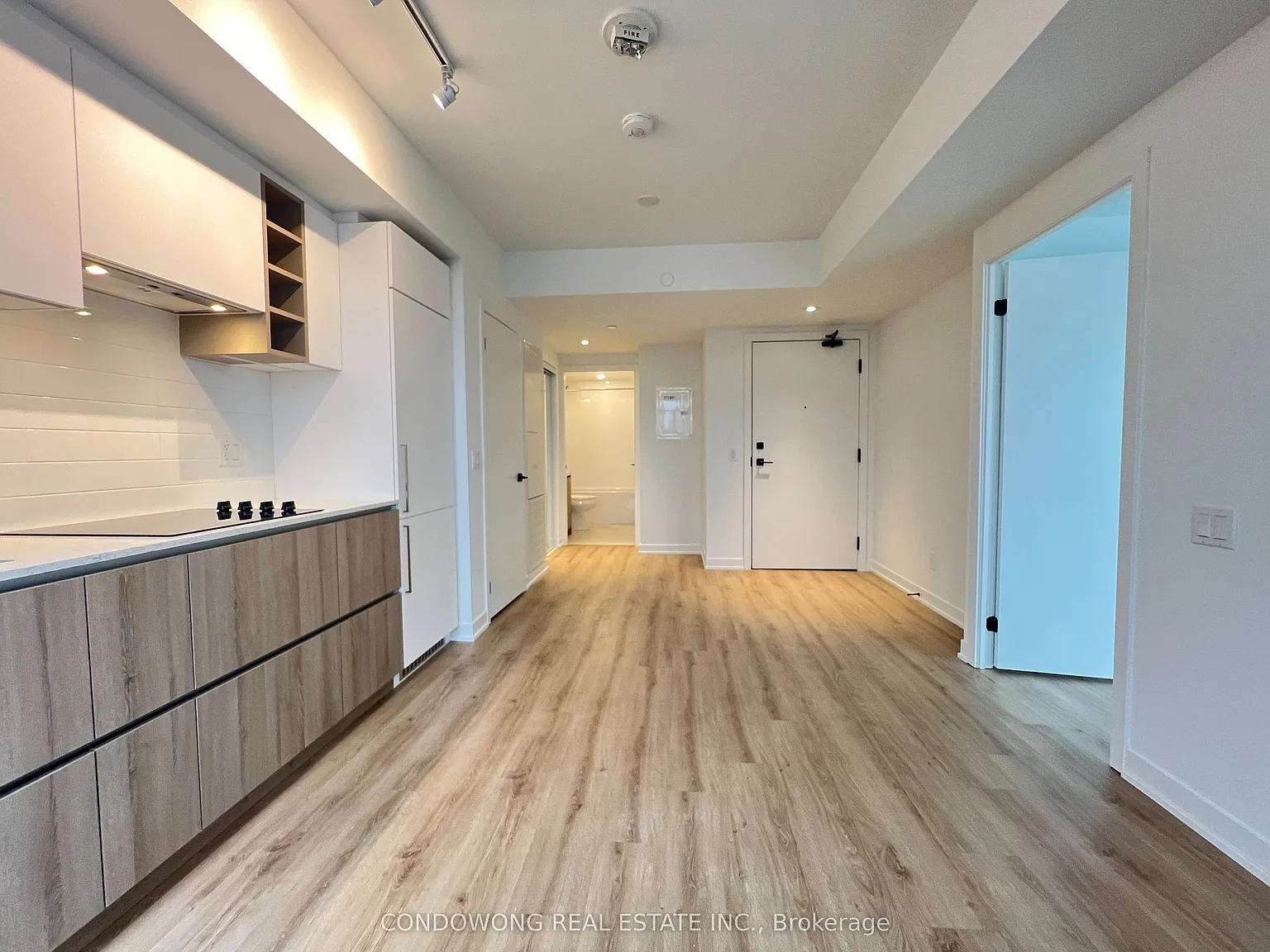 1 bed, $2,050 — Photo 2