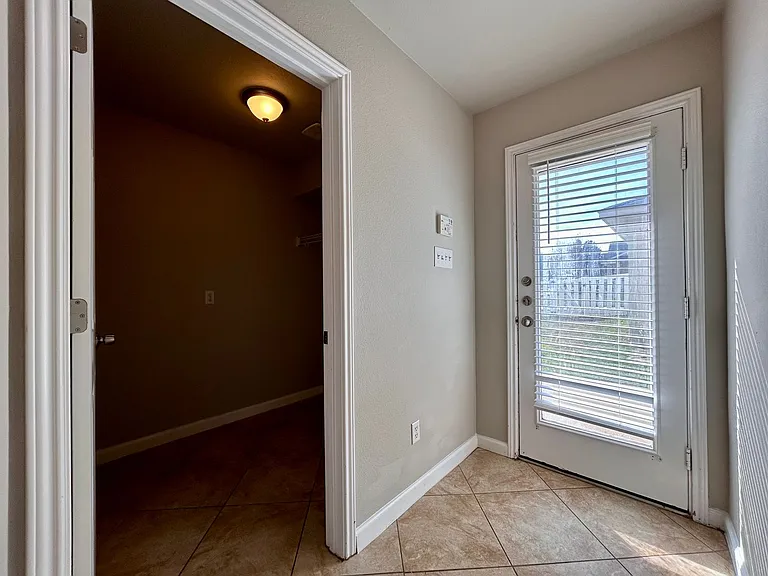17920 Kenai Fjords Dr — Photo 11