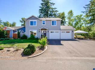 1873 Grape Loop, Sweet Home, OR 97386