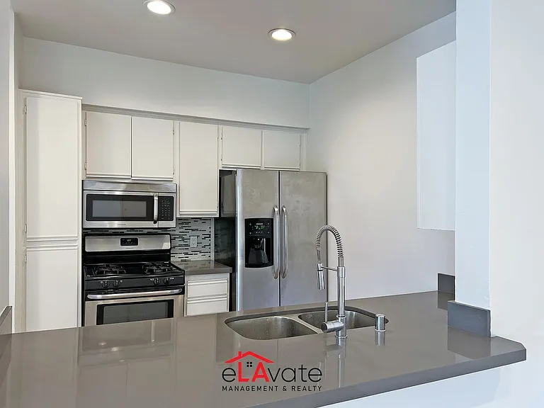 14515 Dickens St. — Photo 10