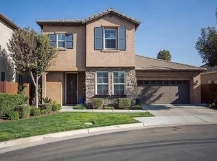 3216 N Fulgham Ct, Visalia, CA 93291