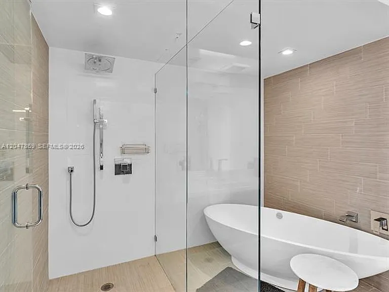 300 Sunny Isles Blvd #CU-4-1503 — Photo 17