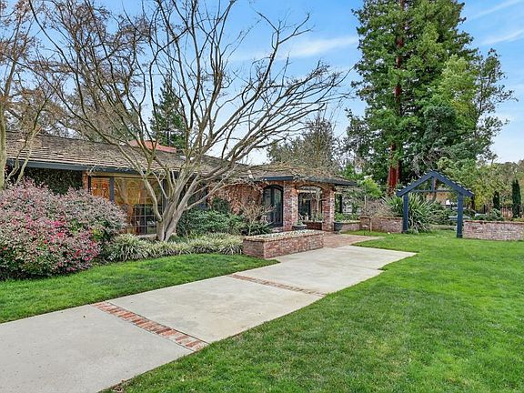 3rd image of 3631 Winding Creek Rd