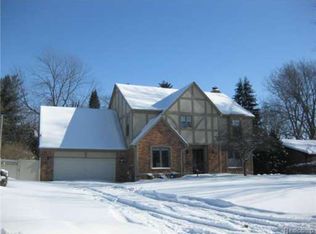 38830 Chartier St, Harrison Township, MI 48045