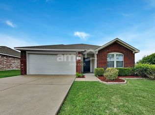 511 Robinwood Dr, Wylie, TX 75098