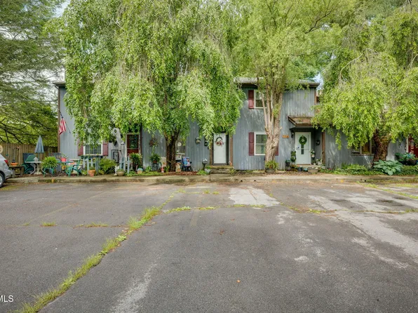 716 Carolina Ave APT C, Bristol, TN 37620
