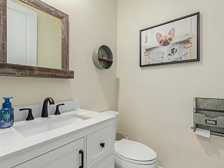 17494 W Middlebury St — Photo 33